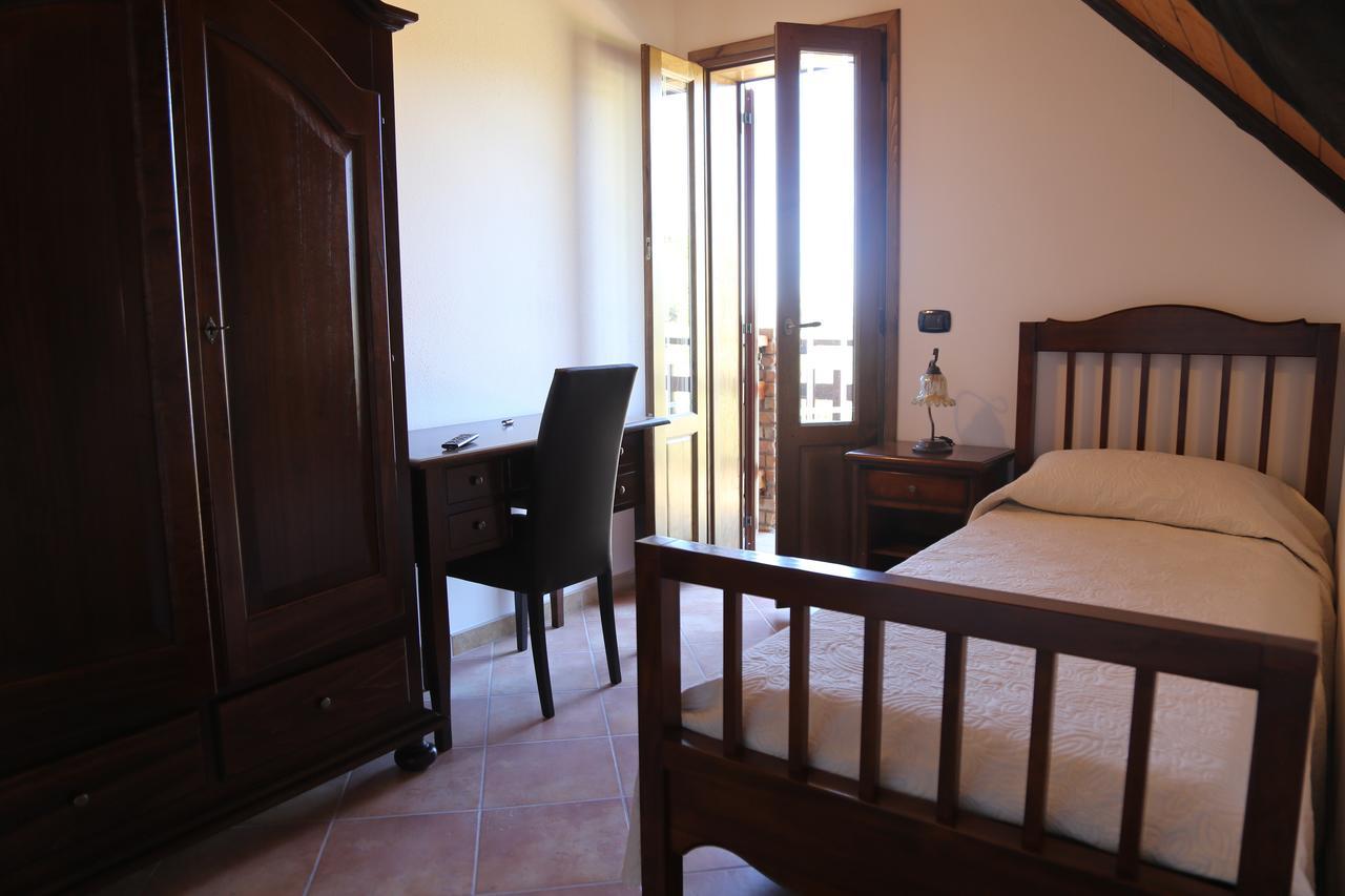 Agriturismo Pirara Sant'Angelo  Екстериор снимка